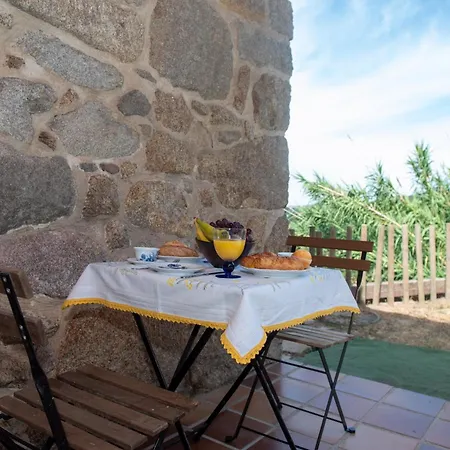 Casa Recuncho Da Mina En Nigran Rias Baixas Casa de Férias *