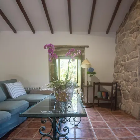 Casa Recuncho Da Mina En Nigran Rias Baixas *